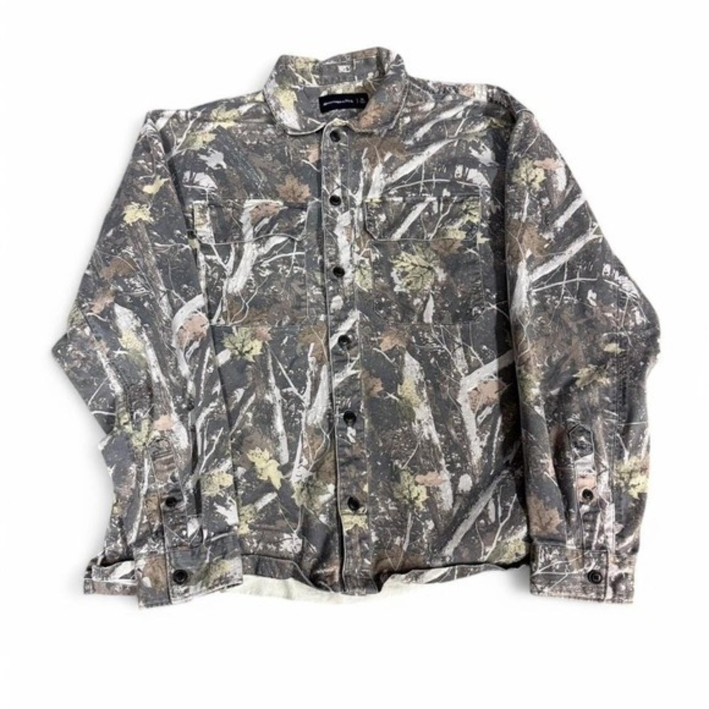 Abercrombie and Fitch Camo‎ Button Up